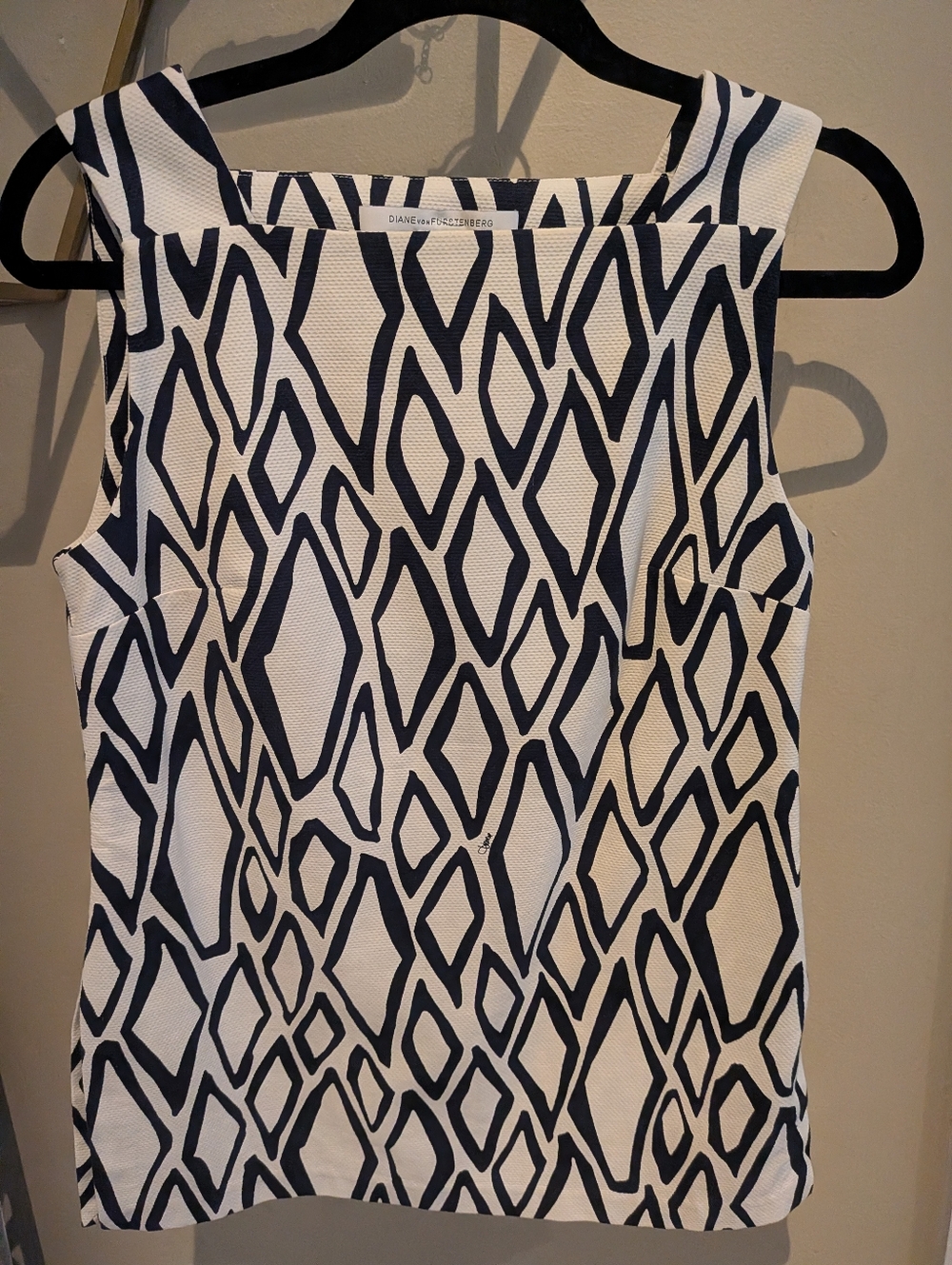 Diane von Furstenberg Navy & White Geometric Blouse + FREE Navy Flare Skirt
